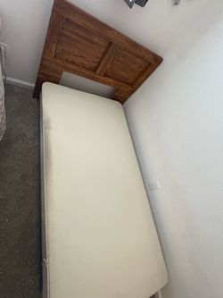 Twin bed headboard