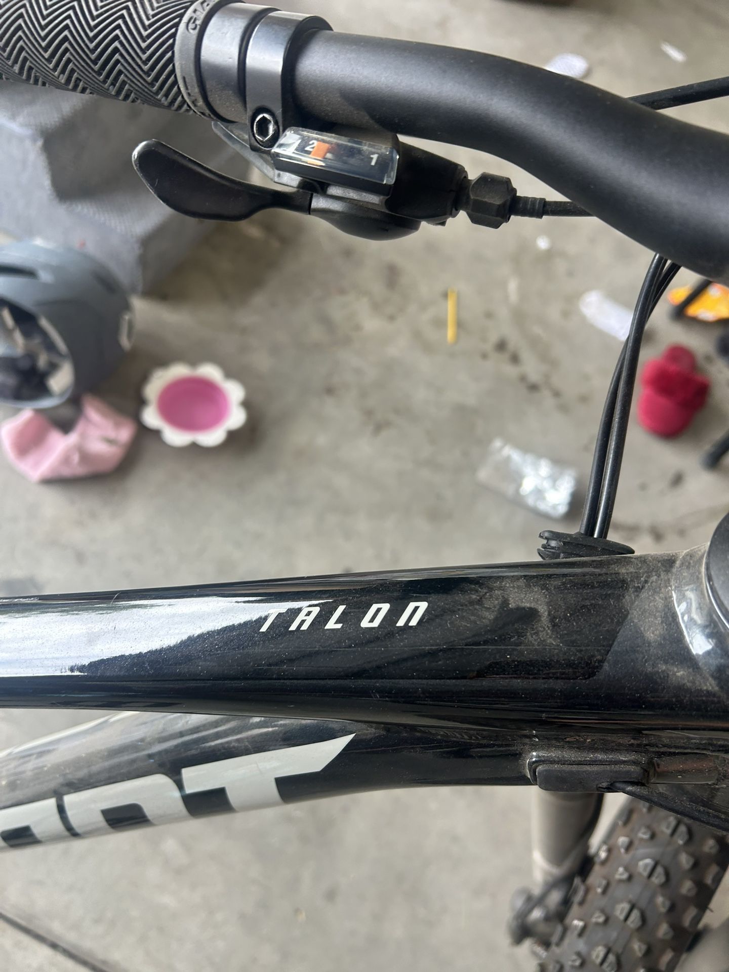 Giant Talon Mountain Bike