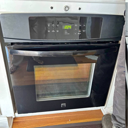 Wall oven