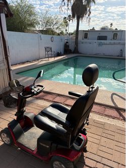 Mobility scooter