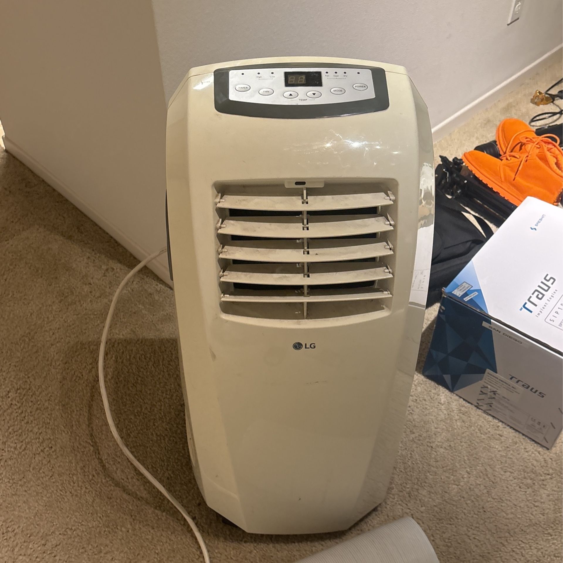 Portable AC unit LG Model LP1015WNR