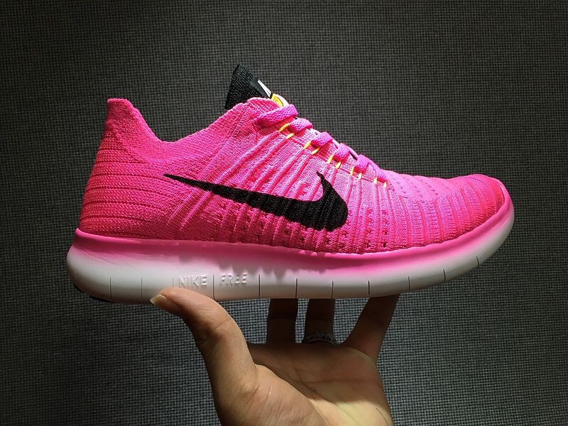 Women’s Nike RN Pink Flyknit