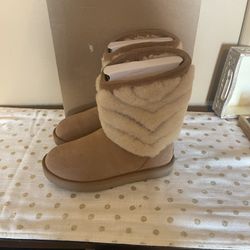 womens ugg boots size7 