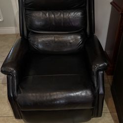 Electric recliner black 