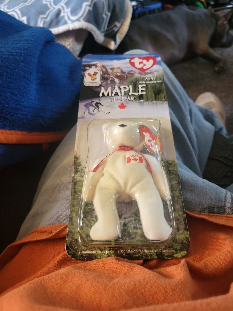 Vintage 1999 McDonald's Maple The Bear Ty Beanie Baby With Rare Error NIB