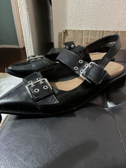 Stiletto Point Flats