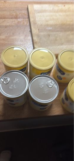 Baby formula yellow cans