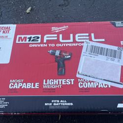 M12 1/2” Hammer Drill Kit