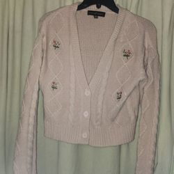 Women's Almost Famous Cropped CARDIGAN Size Medium 