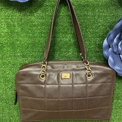 CHANEL Brown Caviar Chocolate Bar Quilted Leather Tote Large Shoulder Bag  for Sale in Redford Charter Township, MI - OfferUp