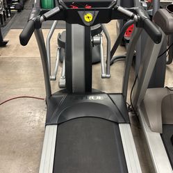 Used True M50 Treadmill 