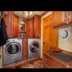 Laundry Cabinets 
