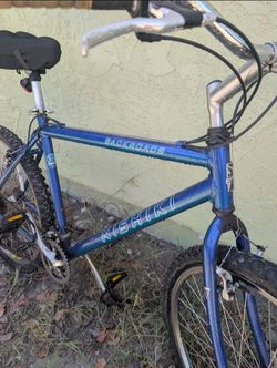 Nishiki Backroads Aluminum 21-Speed Hybrid Bike