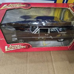 Johnny Lightng 1:24 Diecast Ford GALAXY ♥️ 