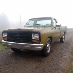 1990 Dodge D250