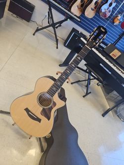 Taylor 612ce 12-Fret Slotted Head Acoustic/Electric Guitar with Taylor Case P817530-1