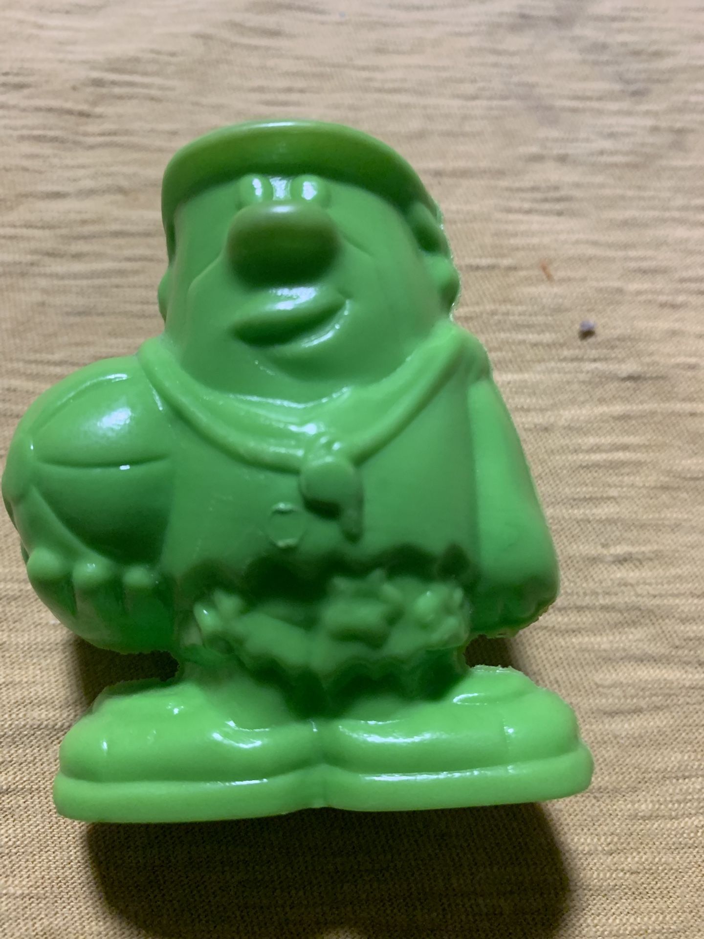 Vintage 1990 Pebble Cereal Flintstones Water Squirter Barney Rubble