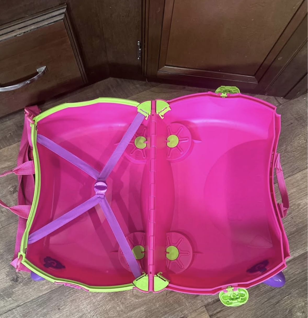 Kids Carry-on Suitcase