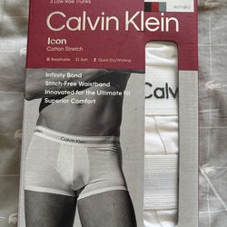 Men’s Calvin Klein Trunks L