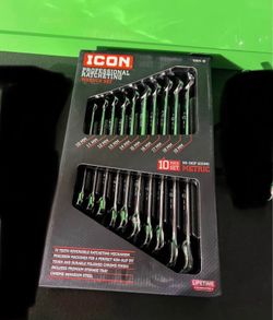 Icon ratcheting wrenches