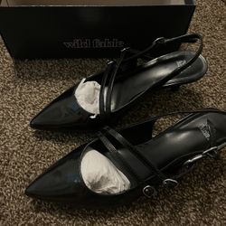 Women’s Black Kitten Heels 