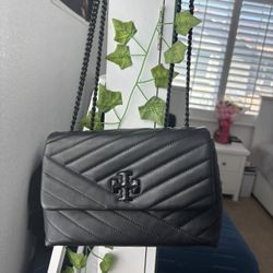 Tory burch bag