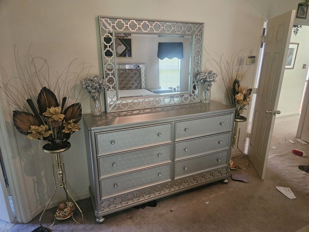 Queen Bed Set With Mattress And Box Spring
