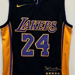 100% Authentic Lakers Kobe Bryant Jersey 