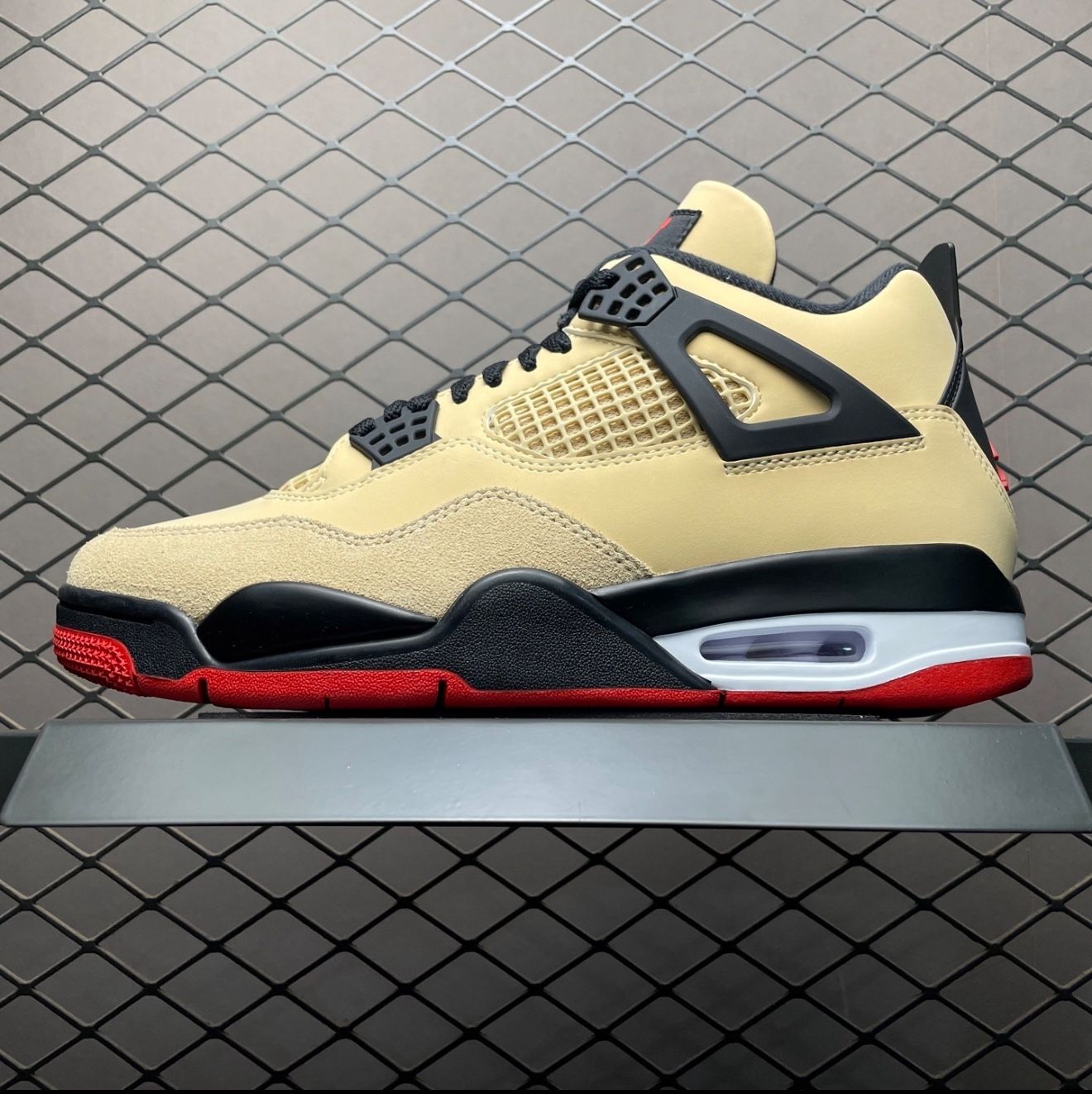 Air Jordan 4 Retro