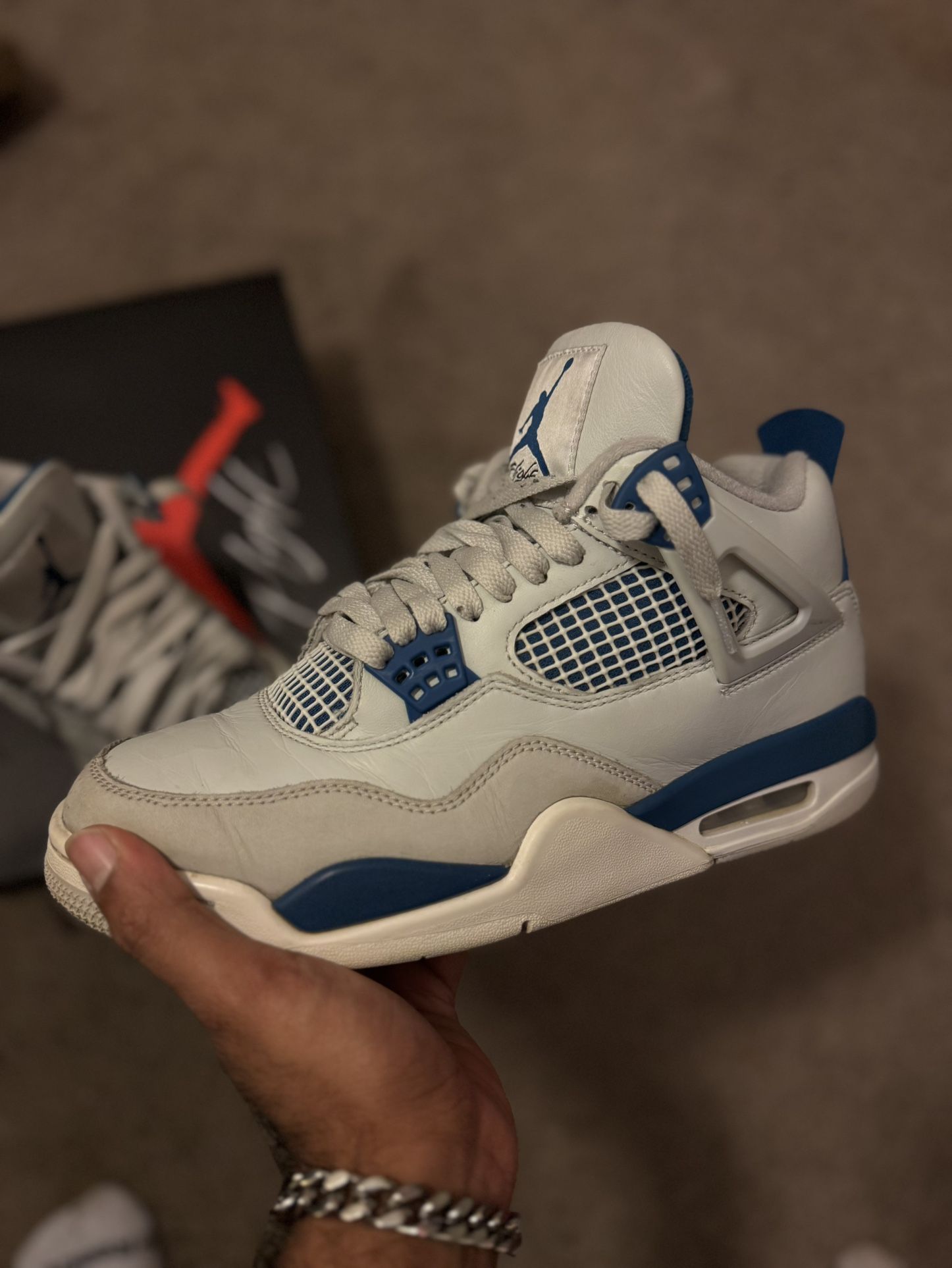 Jordan 4 Midnight Blue