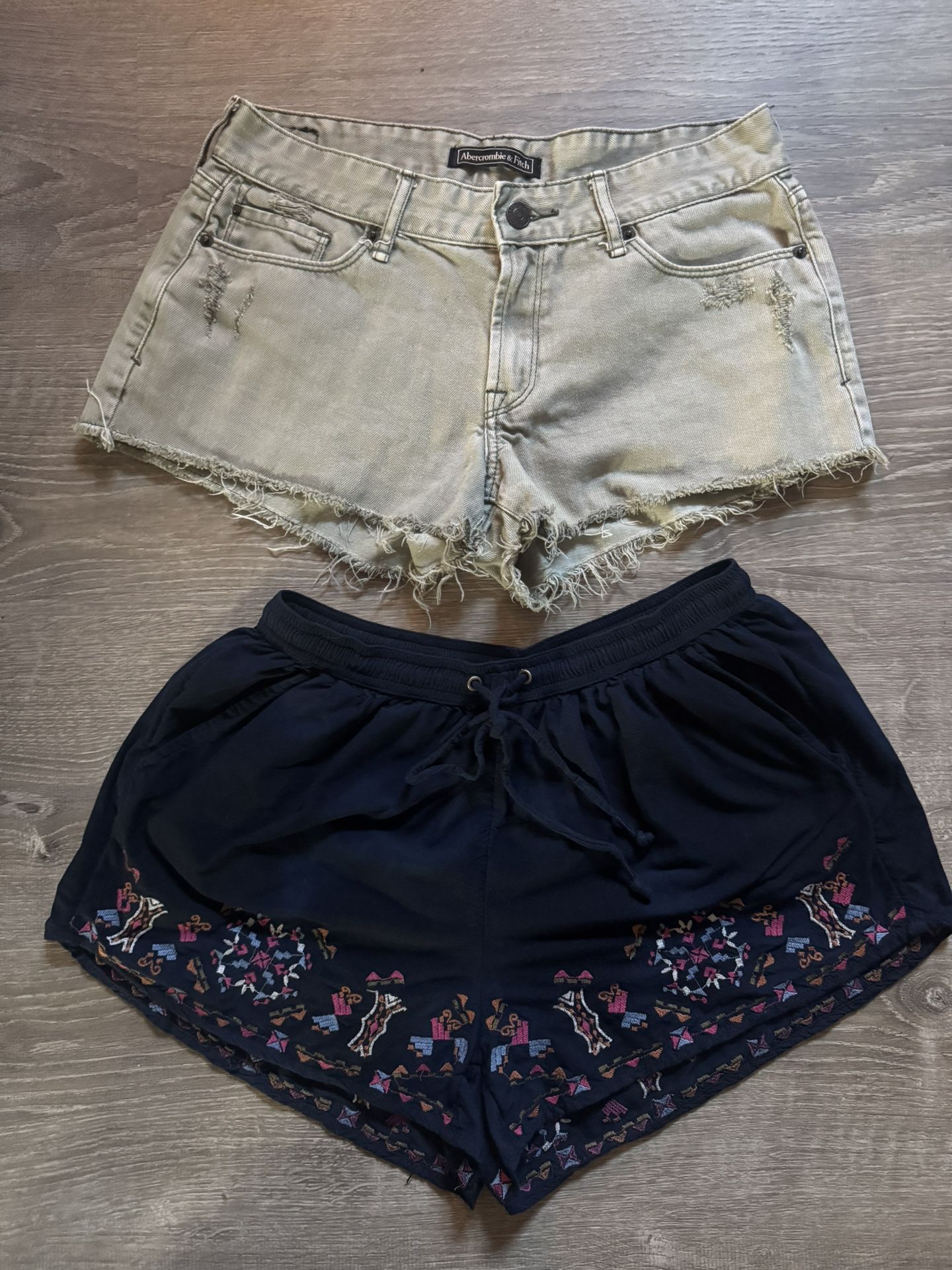 Abercrombie Women’s Shorts S W27