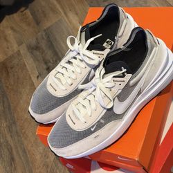 New Nike Waffle One Sneakers Mens 9.5