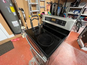LG Oven Like New Stove Range Stainless Steel