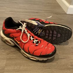 Nike air max plus siren red size 11.5 shoes