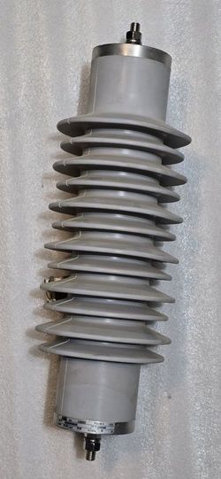 ABB, Q036SAD29ASAA6 POLIM-S 36kVA , EXLIM STATION CLASS SURGE ARRESTER