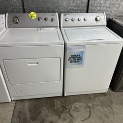 Whirlpool Washer And Gas Dryer 