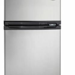 Danby DCR031B1BSLDD 3.1 cu ft Compact Refrigerator & Freezer w/ Solid Doors - Black/Stainless, 115v