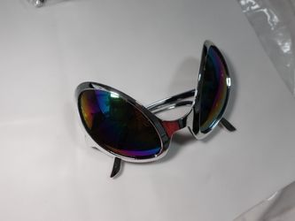 Alien Glasses (one)