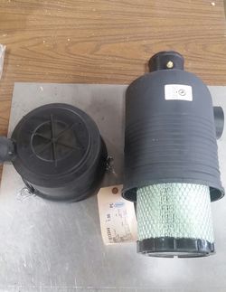 Tennant air intake assembly