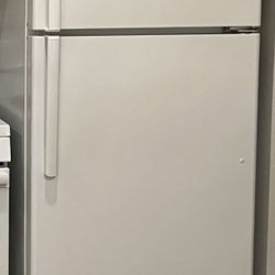 Refrigerator- GE White