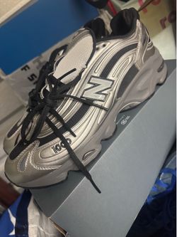 New balance 1000 size 11 & 12