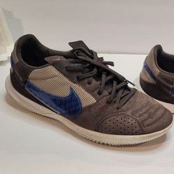 Nike Street Gato Mens Size 11.5