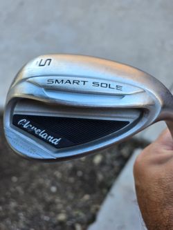 Cleveland Smart Sole sand wedge