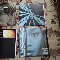 Vinyl records. 12" Singles. Electronica plus Funk/Soul. Bundle of 4.