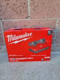 Milwaukee Dual Rapid Charger M18