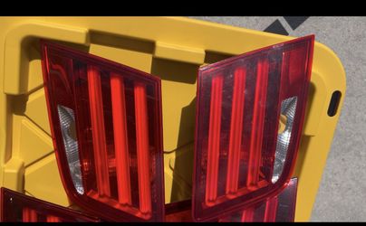 BMW OEM Tail Lights Set (Complete – Excellent Condition)