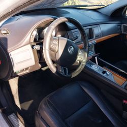 2010 Jaguar XF