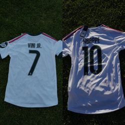 Real Madrid Jersey - Nuevo con Etiqueta