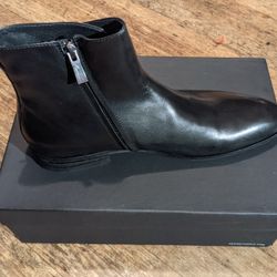 
Kenneth Cole men's boots - Size 11 M