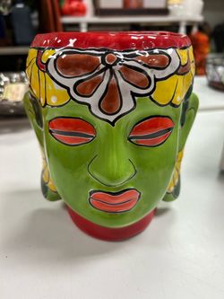 Talavera planter